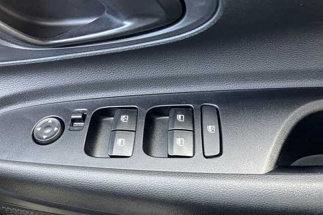 Hyundai i20 1.0 T-GDi Advance Hatchback 5dr Petrol DCT Euro 6 (s/s) (100 ps)