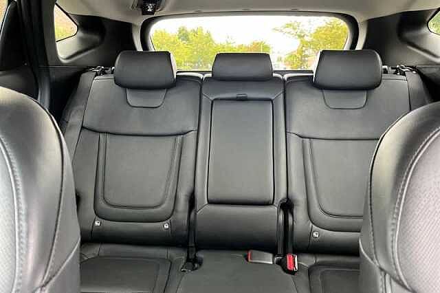 Hyundai TUCSON 1.6 T-GDi MHEV Ultimate SUV 5dr Petrol Hybrid DCT Euro 6 (s/s) (160 ps) White