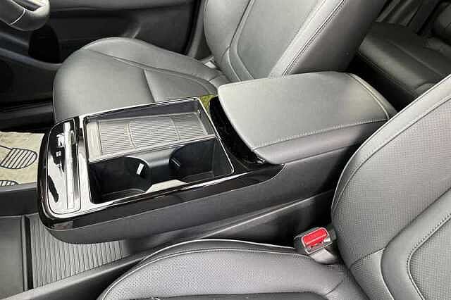 Hyundai TUCSON 1.6 T-GDi MHEV Ultimate SUV 5dr Petrol Hybrid DCT Euro 6 (s/s) (160 ps) White