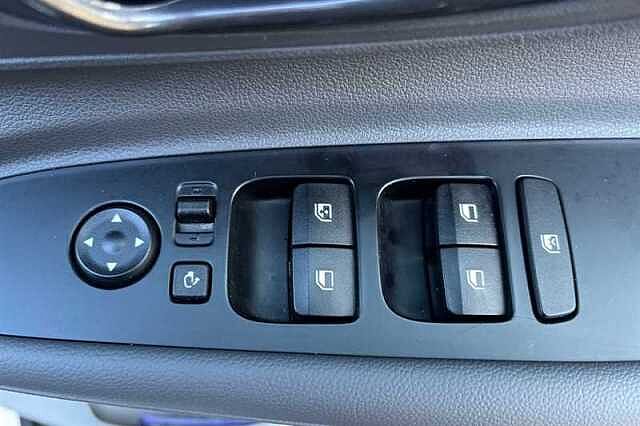 Hyundai BAYON 1.0 T-GDi Ultimate SUV 5dr Petrol DCT Euro 6 (s/s) (100 ps)