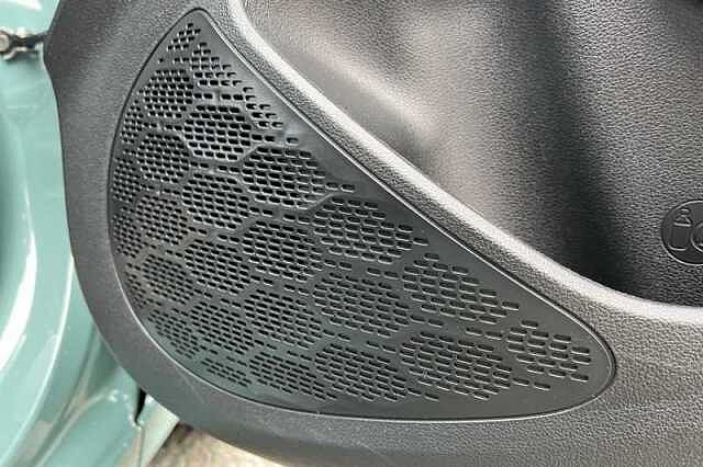 Hyundai i10 1.2 Premium Hatchback 5dr Petrol Auto Euro 6 (s/s) (79 ps)