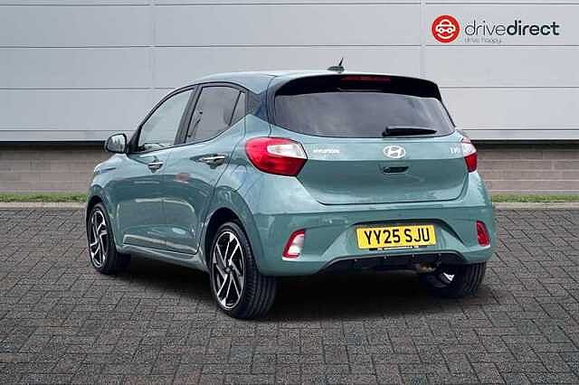 Hyundai i10 1.2 Premium Hatchback 5dr Petrol Auto Euro 6 (s/s) (79 ps)