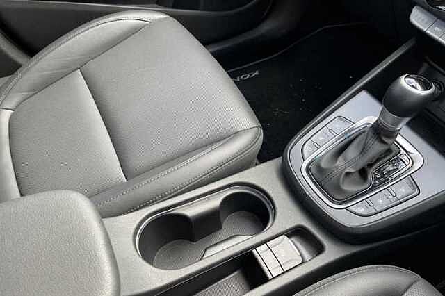 Hyundai KONA 1.6 h-GDi Ultimate SUV 5dr Petrol Hybrid DCT Euro 6 (s/s) (141 ps)