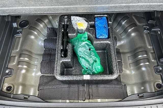 Hyundai KONA 1.6 h-GDi Ultimate SUV 5dr Petrol Hybrid DCT Euro 6 (s/s) (141 ps)