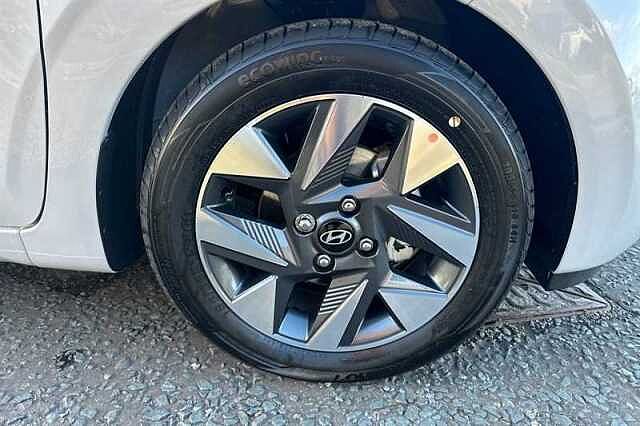 Hyundai i10 1.0 Advance Hatchback 5dr Petrol Auto Euro 6 (s/s) (63 ps)