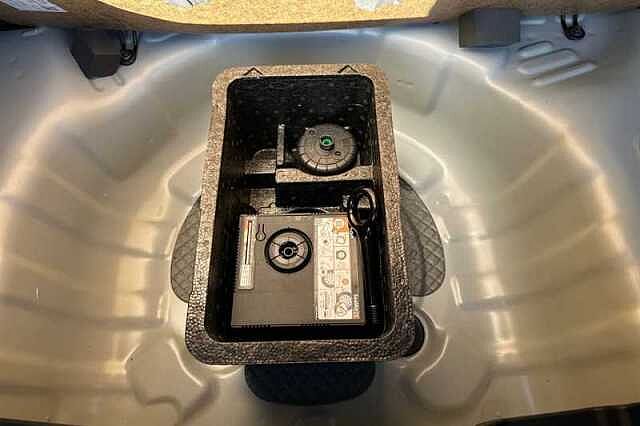 Hyundai i10 1.0 Advance Hatchback 5dr Petrol Auto Euro 6 (s/s) (63 ps)