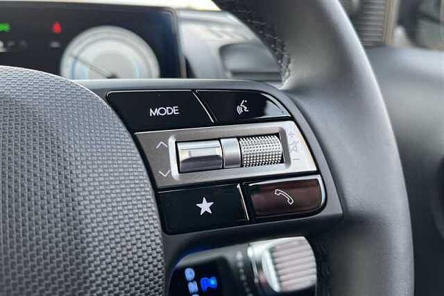 Hyundai INSTER Long Range 49kWh 02 SUV 5dr Electric Auto (115 ps)