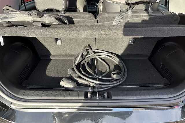 Hyundai INSTER Long Range 49kWh 02 SUV 5dr Electric Auto (115 ps)