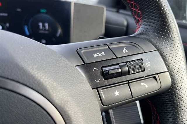 Hyundai TUCSON 1.6 T-GDi N Line SUV 5dr Petrol Hybrid Auto Euro 6 (s/s) (215 ps) Grey