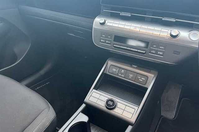 Hyundai KONA 65.4kWh Advance SUV 5dr Electric Auto (218 ps)