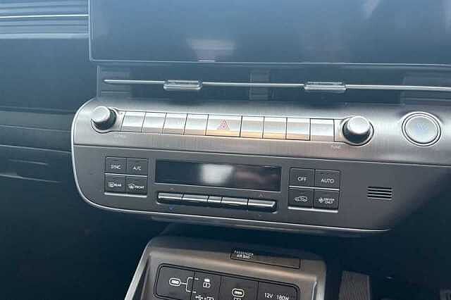 Hyundai KONA 65.4kWh Advance SUV 5dr Electric Auto (218 ps)
