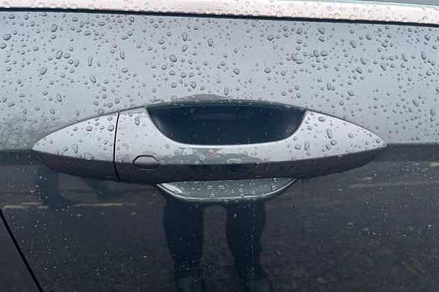 Hyundai KONA 65.4kWh Advance SUV 5dr Electric Auto (218 ps)