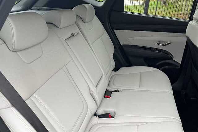 Hyundai TUCSON 1.6 T-GDi Ultimate SUV 5dr Petrol Hybrid Auto Euro 6 (s/s) (215 ps)