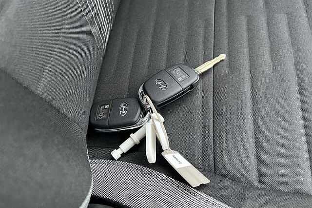 Hyundai i10 1.0 Advance Hatchback 5dr Petrol Manual Euro 6 (s/s) (63 ps)