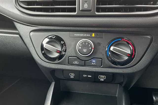 Hyundai i10 1.0 Advance Hatchback 5dr Petrol Auto Euro 6 (s/s) (63 ps)