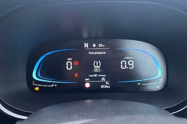 Hyundai i10 1.0 Premium Hatchback 5dr Petrol Auto Euro 6 (s/s) (63 ps)