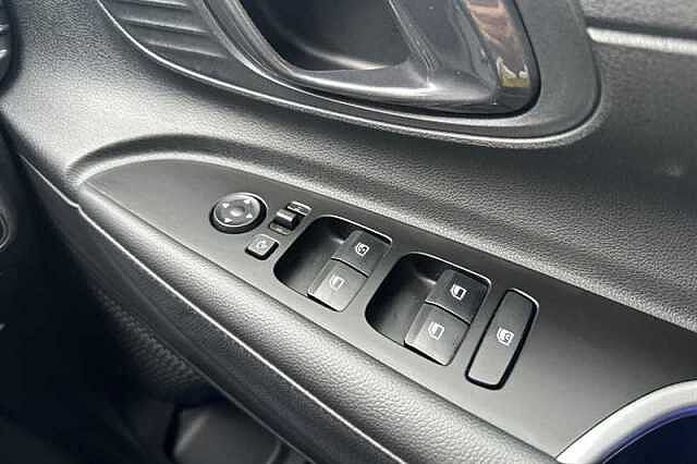 Hyundai I20 1.0 T-GDi Ultimate Hatchback 5dr Petrol DCT Euro 6 (s/s) (100 ps)