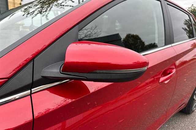 Hyundai I20 1.0 T-GDi Ultimate Hatchback 5dr Petrol DCT Euro 6 (s/s) (100 ps)