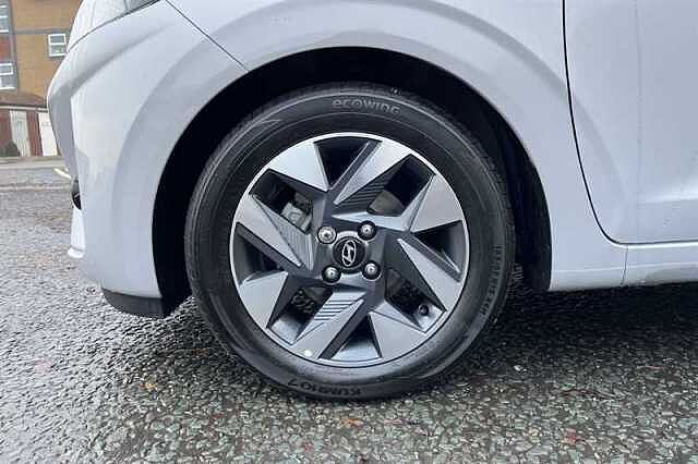 Hyundai i10 1.0 Advance Hatchback 5dr Petrol Auto Euro 6 (s/s) (63 ps)