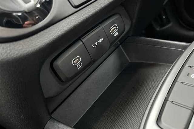 Hyundai i10 1.0 Advance Hatchback 5dr Petrol Auto Euro 6 (s/s) (63 ps)