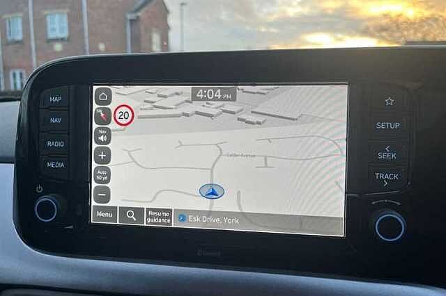 Hyundai i10 1.2 Premium Hatchback 5dr Petrol Auto Euro 6 (s/s) (79 ps)