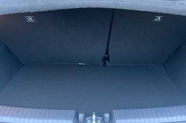 Hyundai i10 1.2 Premium Hatchback 5dr Petrol Auto Euro 6 (s/s) (79 ps)