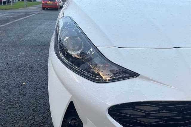 Hyundai i10 1.2 Premium Hatchback 5dr Petrol Auto Euro 6 (s/s) (79 ps)