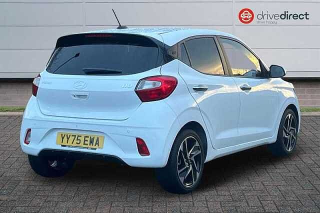 Hyundai i10 1.2 Premium Hatchback 5dr Petrol Auto Euro 6 (s/s) (79 ps)