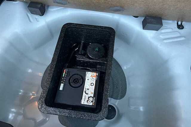 Hyundai i10 1.2 Premium Hatchback 5dr Petrol Auto Euro 6 (s/s) (79 ps)