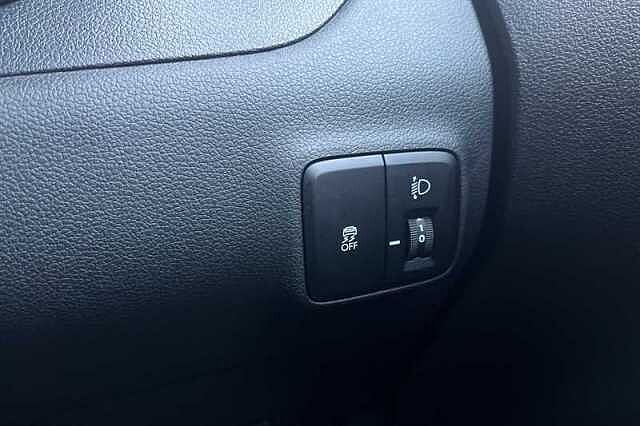 Hyundai i10 1.2 Premium Hatchback 5dr Petrol Auto Euro 6 (s/s) (79 ps)
