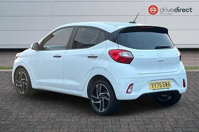 Hyundai i10 1.2 Premium Hatchback 5dr Petrol Auto Euro 6 (s/s) (79 ps)