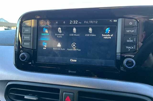 Hyundai i10 1.2 Premium Hatchback 5dr Petrol Auto Euro 6 (s/s) (79 ps)