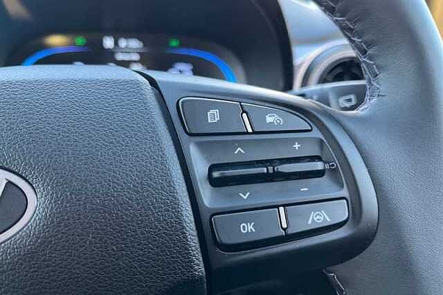 Hyundai i10 1.2 Premium Hatchback 5dr Petrol Auto Euro 6 (s/s) (79 ps)