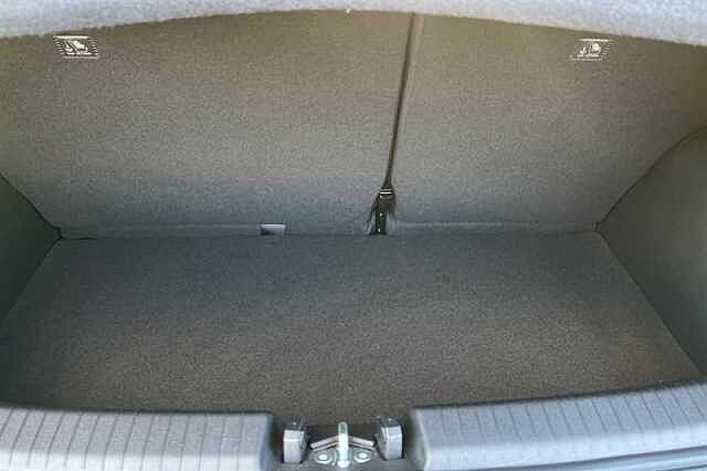 Hyundai i10 1.2 Premium Hatchback 5dr Petrol Auto Euro 6 (s/s) (79 ps)