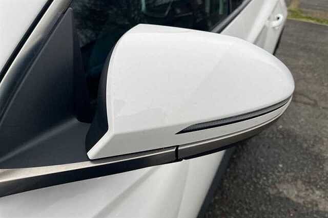 Hyundai TUCSON 1.6 h T-GDi Ultimate SUV 5dr Petrol Hybrid Auto Euro 6 (s/s) (230 ps)