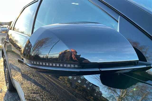 Hyundai IONIQ 5 Ioniq 5 168kW Ultimate 84 kWh 5dr Auto Hatchback