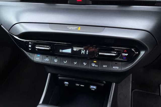 Hyundai I20 1.0 T-GDi Premium Hatchback 5dr Petrol DCT Euro 6 (s/s) (100 ps) Blue