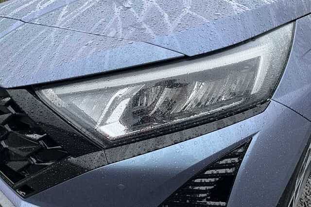 Hyundai I20 1.0 T-GDi Premium Hatchback 5dr Petrol DCT Euro 6 (s/s) (100 ps) Blue