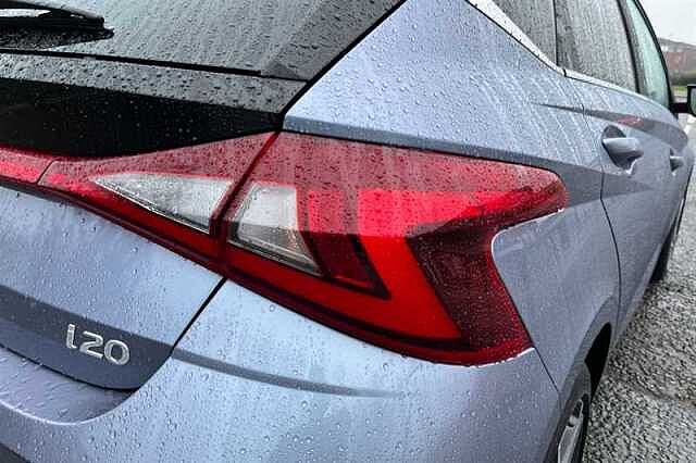 Hyundai I20 1.0 T-GDi Premium Hatchback 5dr Petrol DCT Euro 6 (s/s) (100 ps) Blue