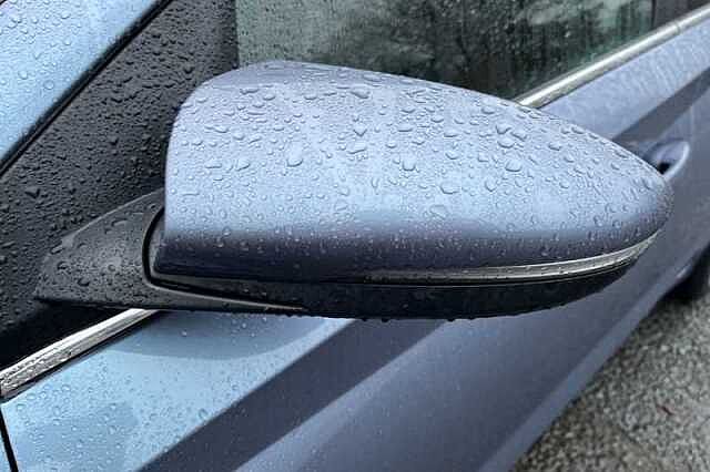 Hyundai I20 1.0 T-GDi Premium Hatchback 5dr Petrol DCT Euro 6 (s/s) (100 ps) Blue