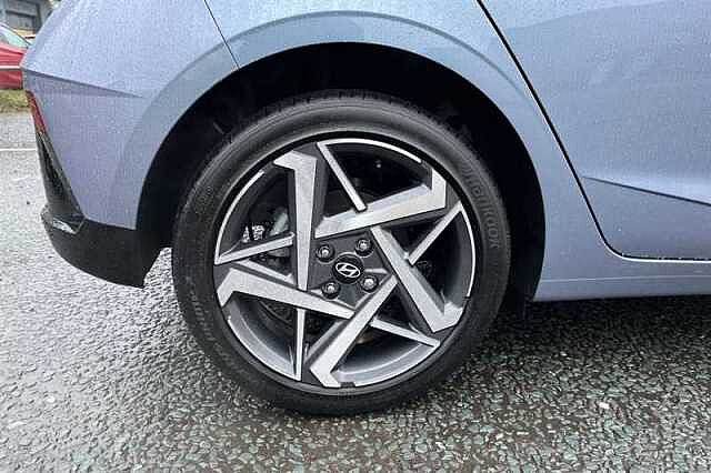 Hyundai I20 1.0 T-GDi Premium Hatchback 5dr Petrol DCT Euro 6 (s/s) (100 ps) Blue