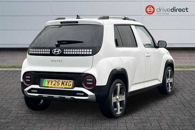 Hyundai INSTER Long Range 49kWh 02 SUV 5dr Electric Auto (115 ps)