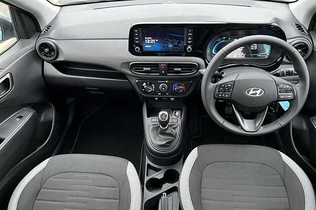 Hyundai I10 I10 1.0 [63] Advance 5dr [Nav] Hatchback Green