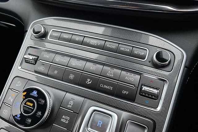 Hyundai SANTA FE 2.2 CRDi Ultimate SUV 5dr Diesel DCT 4WD Euro 6 (s/s) (193 ps)