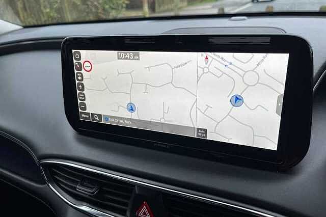 Hyundai SANTA FE 2.2 CRDi Ultimate SUV 5dr Diesel DCT 4WD Euro 6 (s/s) (193 ps)