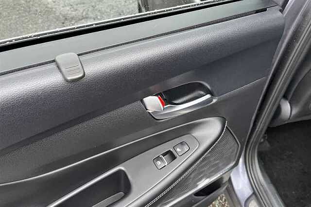 Hyundai SANTA FE 2.2 CRDi Ultimate SUV 5dr Diesel DCT 4WD Euro 6 (s/s) (193 ps)