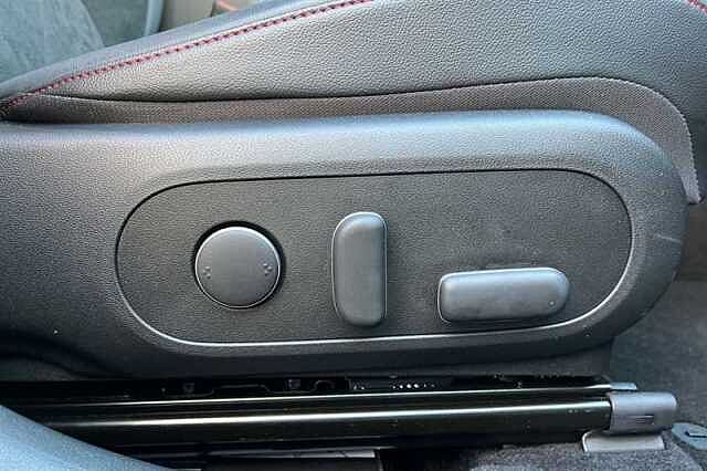 Hyundai KONA 1.6 h-GDi N Line S SUV 5dr Petrol Hybrid DCT Euro 6 (s/s) (138 ps)