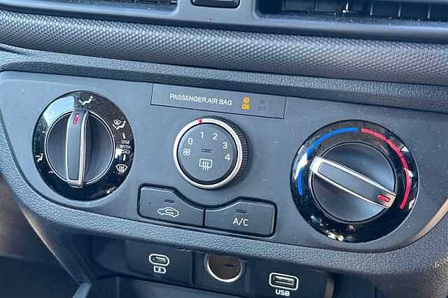 Hyundai I10 1.0 Advance Hatchback 5dr Petrol Manual Euro 6 (s/s) (63 ps) White