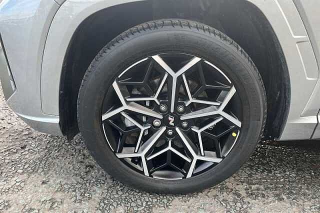 Hyundai TUCSON 1.6 h T-GDi N Line SUV 5dr Petrol Hybrid Auto Euro 6 (s/s) (230 ps)