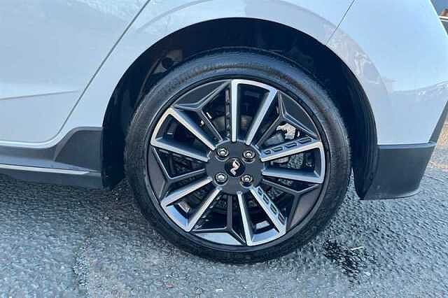 Hyundai I20 1.0 T-GDi MHEV N Line Hatchback 5dr Petrol Hybrid Manual Euro 6 (s/s) (120 ps) White